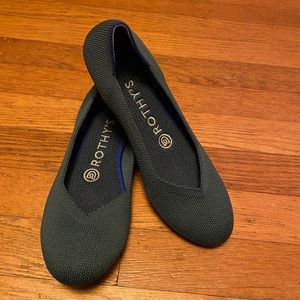 ROTHY’S Flats Green Round Toe Sz 6